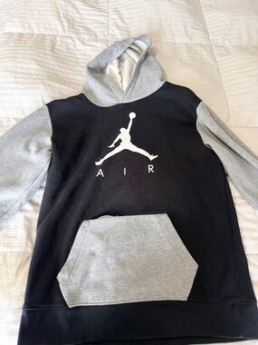 Jordan Black & Gray Kids' Pullover Hoodie with Jumpman Logo